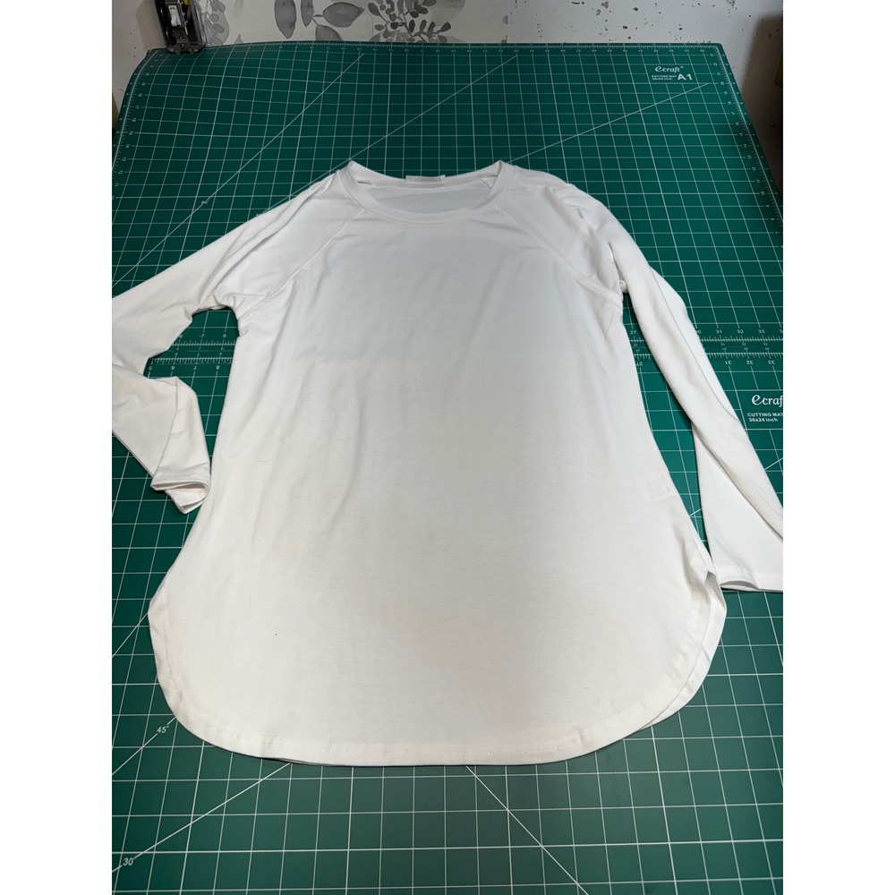 Newchoice Womens White Long Sleeve Tunic Top Crew Neck Curved Hem Size Medium